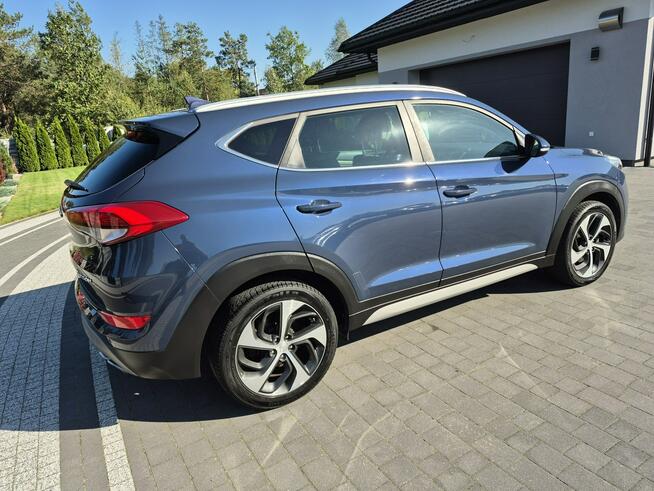 Hyundai Tucson kamera skóra navi 1.6 turbo benzyna przebieg
