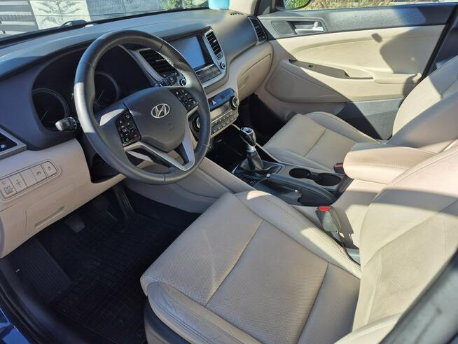 Hyundai Tucson kamera skóra navi 1.6 turbo benzyna przebieg