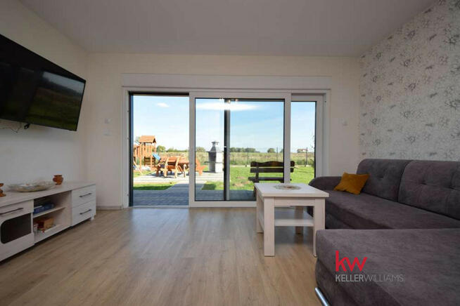 Dom Sierosław gm. Wolin,