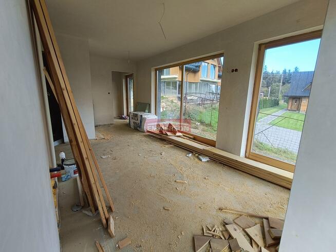 Widok 2pk+ taras ogród grzany basen sauna jacuzzi