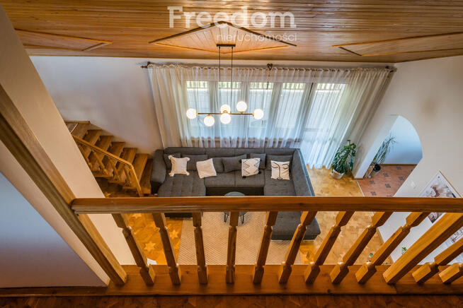 *Zamieszkaj w Strabli*