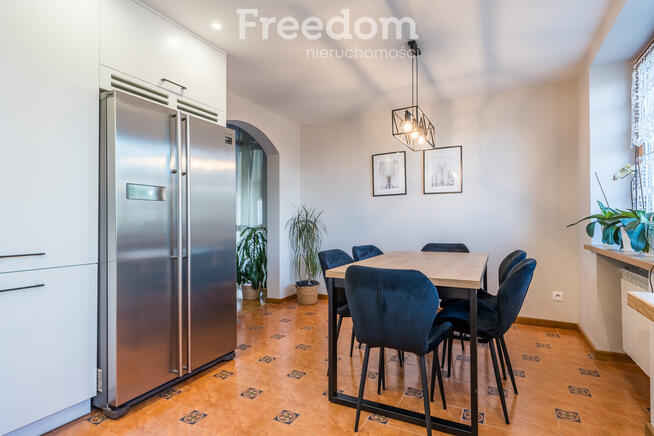 *Zamieszkaj w Strabli*