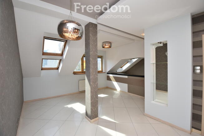 Rodzinne mieszkanie w sercu Radomia z Garażem