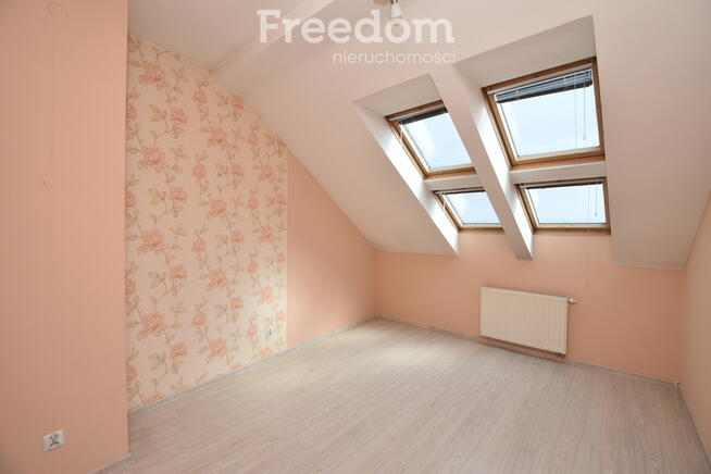 Rodzinne mieszkanie w sercu Radomia z Garażem