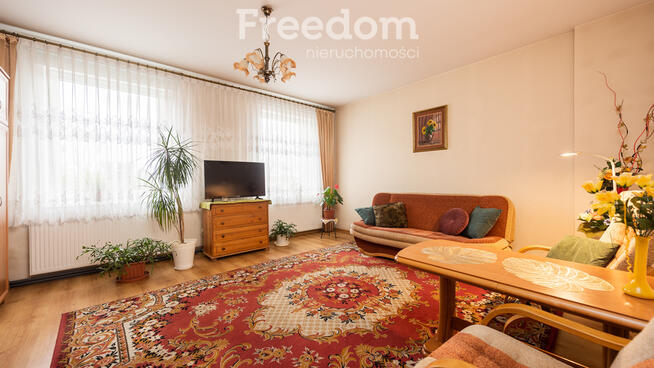 Dwa niezależne mieszkania z dużą działką