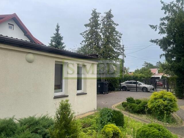 Solidny dom , garaż , działka , ogród,