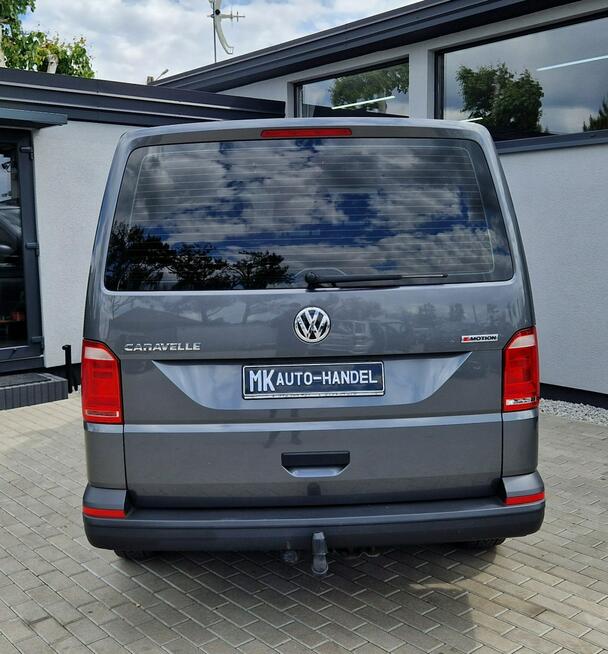 Volkswagen Caravelle 4Motion 9osób!