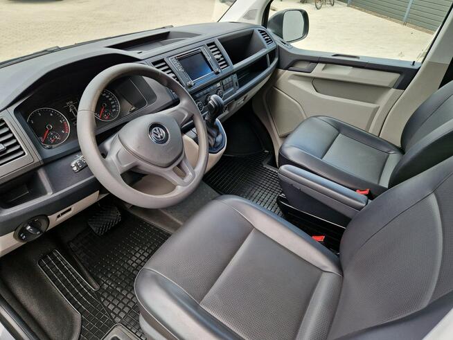 Volkswagen Caravelle 4Motion 9osób!