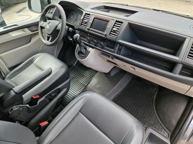 Volkswagen Caravelle 4Motion 9osób!