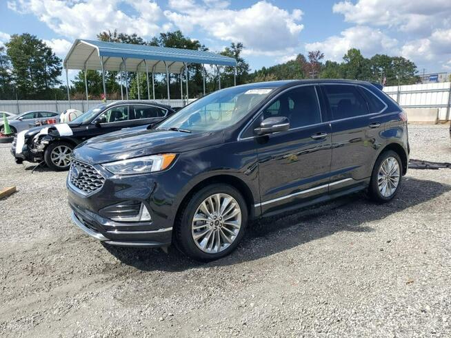 Ford Edge Titanium