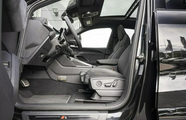 Audi Q5 Sportback TDI 204 (KM), nowy model, rabat 65 204 zł