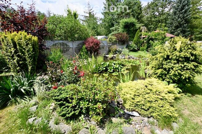 Dwa piękne domy na urokliwej działce