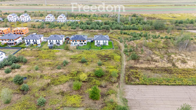 Lesznowola 1MN — działka budowlana 1301 m²