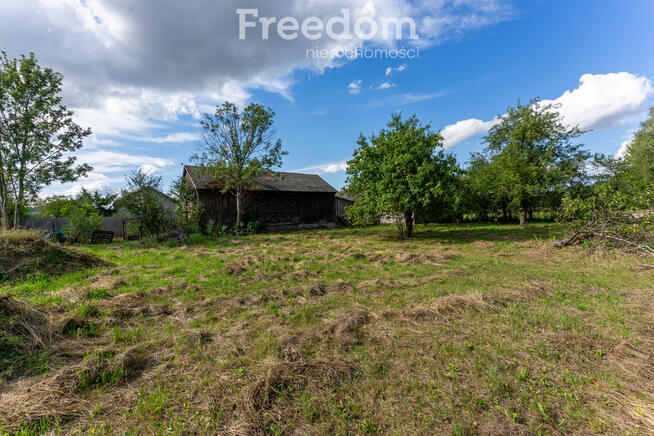 Działka z potencjałem i mediami