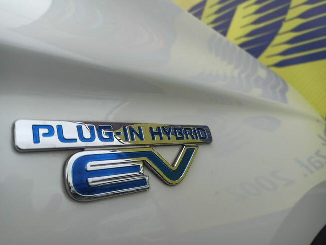 Mitsubishi Outlander Hybryda Plug-in + LPG - taniej sie nie da!