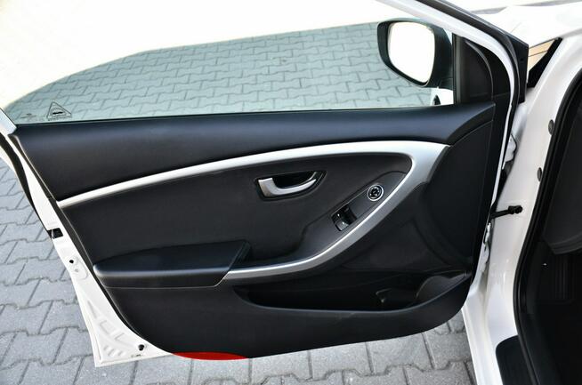 Hyundai i30 1,4 Benzyna*99KM*Parktronic*Niemcy*ASO