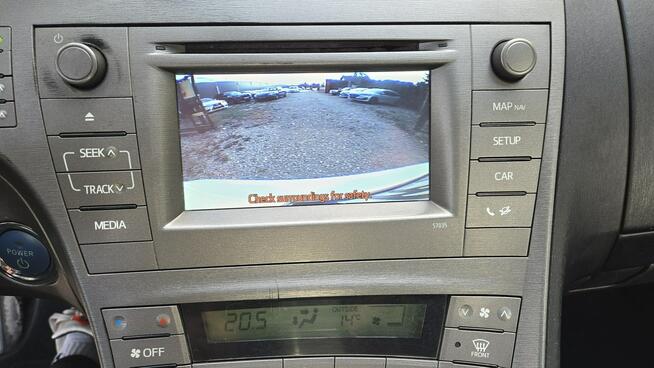 Toyota Prius 1.8 HSD 136KM+LPG Ledy Kamera Super Stan Serwis!