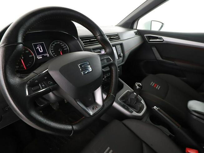 Seat Arona FR Klimatyzacja Podgrzewane fotele Czujniki parkowania