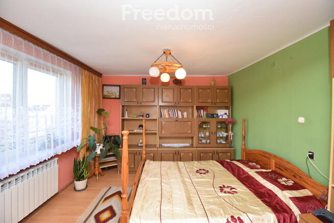 Na sprzedaż Rodzinny dom za miastem pod inwestycję