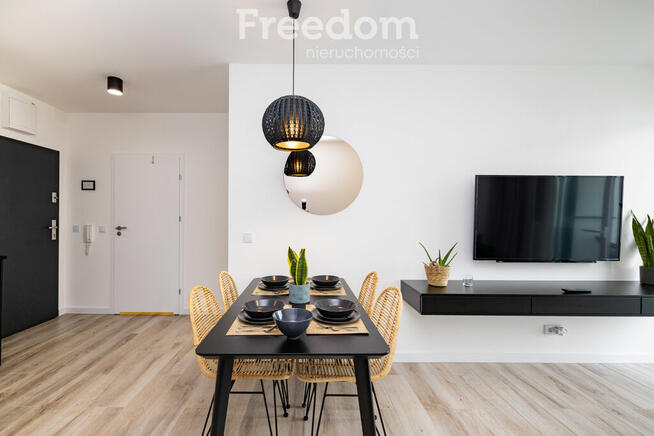 Apartament 30 m od morza, 2 pok z garażem