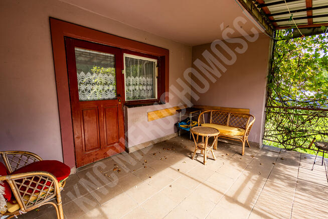 Dom z potencjałem na pięknej działce