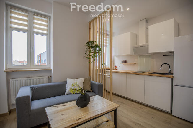 Nowoczesne 2 pokoje z garderobą