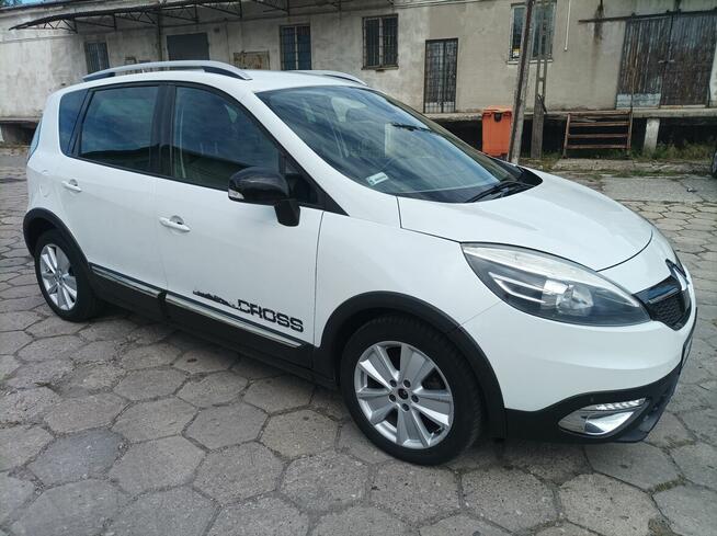 Renault Scenic X-Mod 1.5 DCI