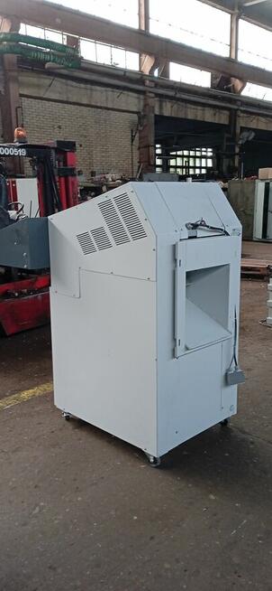 Niszczarka HSM FA 400.2 z belownicą HSM KP 40V