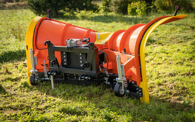 Pług śnieżny strzałkowy wzmocniony z amortyzacją - 5 pozycji