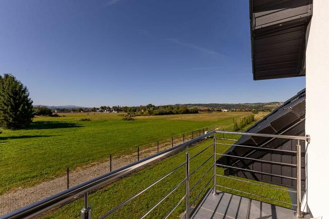 NOWOCZESNY DOM NA 12 AR DZIAŁCE