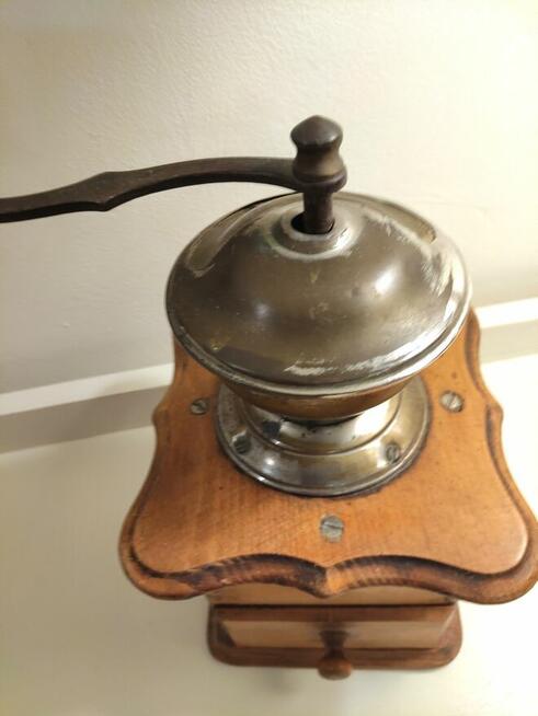 Młynek do kawy antyk