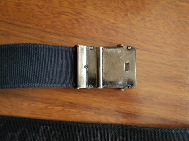 Stary parciany pas Levis lata 90.