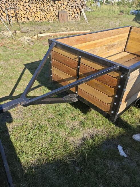 Przyczepa do ciagnika