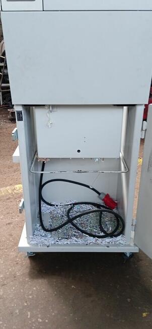 Niszczarka HSM FA 400.2 z belownicą HSM KP 40V