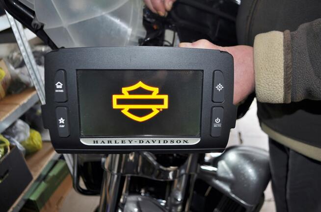Harley Davidson Touring 2014-Up . Radio Nawigacja Bluetooth