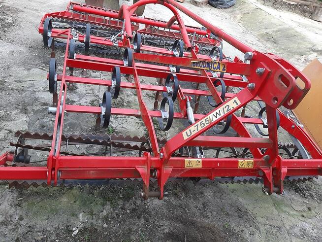 agregat uprawowy zawieszany z przednim wałem Brodnica