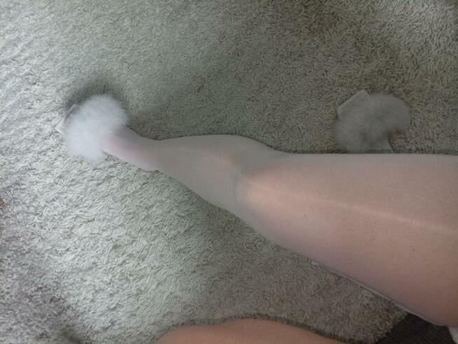 Rajstopy olejowe z ażurem