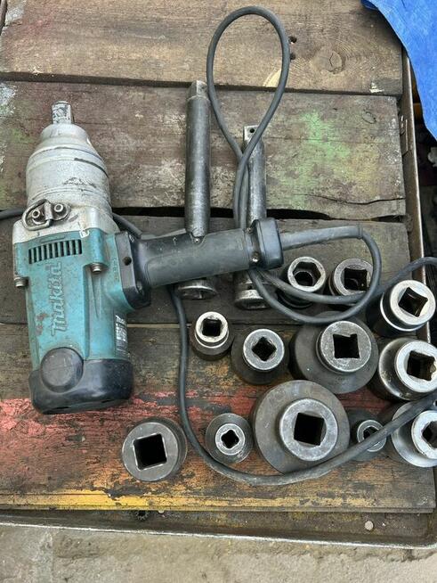 Klucz udarowy Makita TW1000 nasadki, moc 1200W