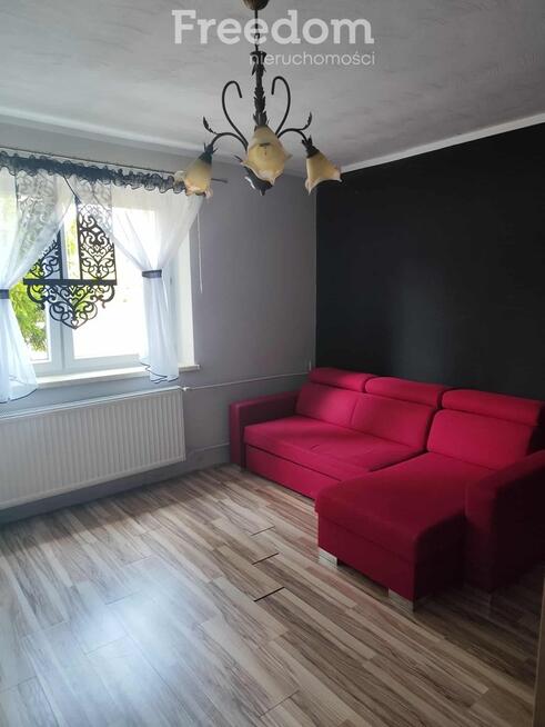 Dom wolnostojący, 5 pokoi, piwnica + bud.gospod.