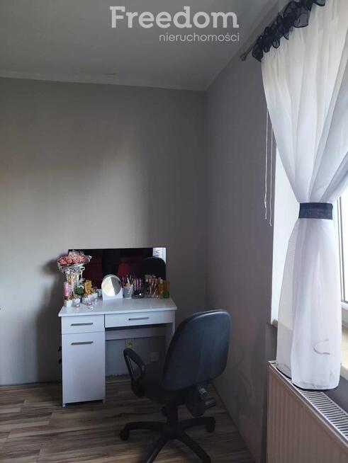 Dom wolnostojący, 5 pokoi, piwnica + bud.gospod.