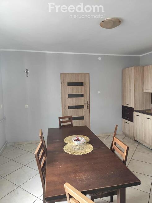 Dom wolnostojący, 5 pokoi, piwnica + bud.gospod.