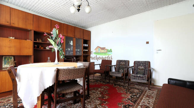 Dom Naratów gm. Niechlów,