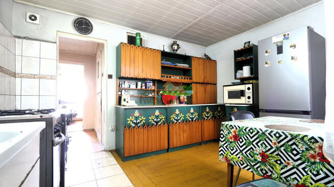 Dom Naratów gm. Niechlów,