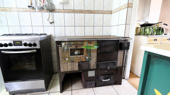 Dom Naratów gm. Niechlów,