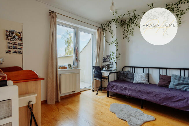 Dom Wólka Kosowska gm. Lesznowola, Wesoła