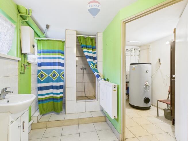 Przestronny dom rodzinny z działką 2000 m²