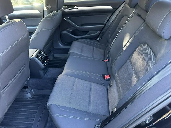 Volkswagen Passat Benzyna 180KM,VAT,automat DSG, polski salon, serwisowany, bezwypadkowy