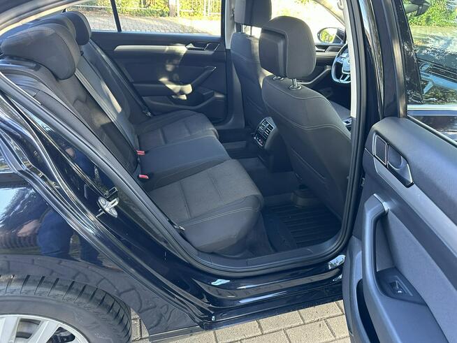 Volkswagen Passat Benzyna 180KM,VAT,automat DSG, polski salon, serwisowany, bezwypadkowy