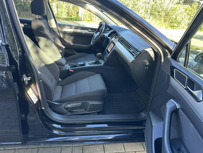 Volkswagen Passat Benzyna 180KM,VAT,automat DSG, polski salon, serwisowany, bezwypadkowy