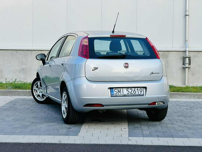 Fiat Grande Punto 1.4 Benzyna 77 KM • 2008 • 143 000 km